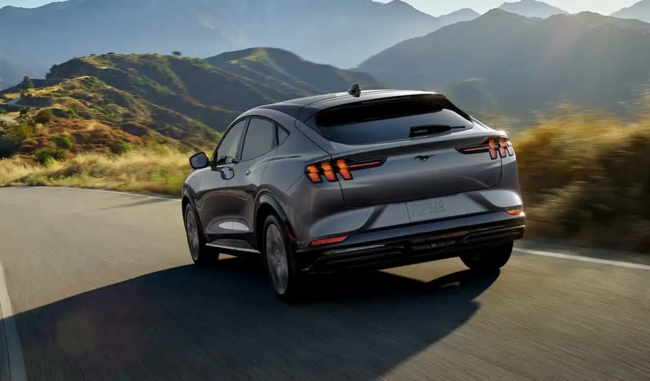 Ford new offering and discount on the 2023 Mustang Mach-E (1)