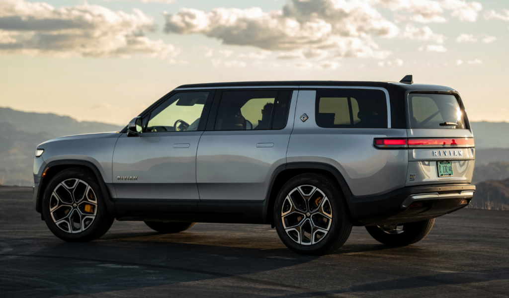 Tesla filed a lawsuit against Rivian, both are heading to court