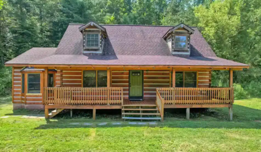 Tennessee Log Cabin Getaway