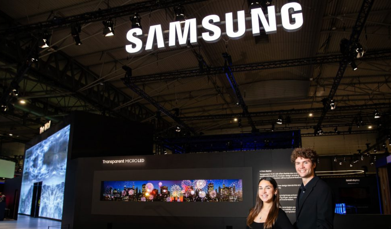 Samsung ranks first in the global commercial display market