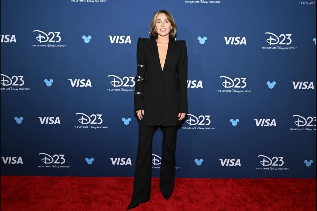 Miley Cyrus, at 31, becomes the youngest Disney Legend, reflecting on her journey from Hannah Montana to global pop star in a speech. disneyd23/Instagram